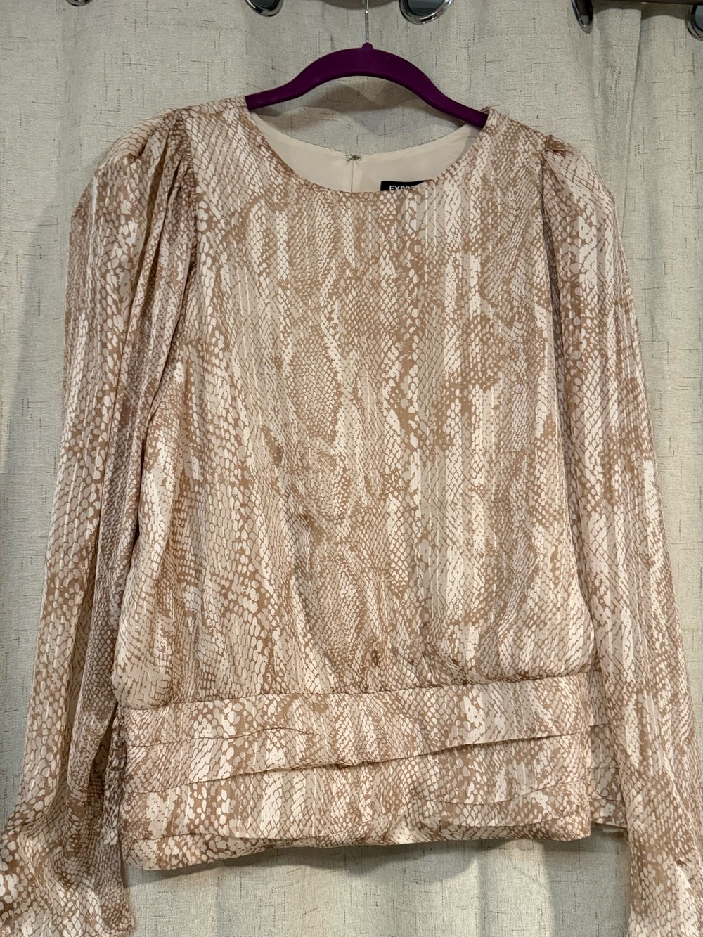Express Beige and Cream Snakeskin Print Blouse